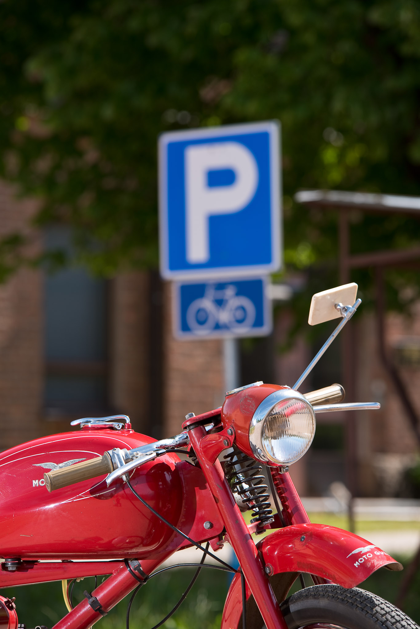 Moto Guzzi Mobilisti 6/2016